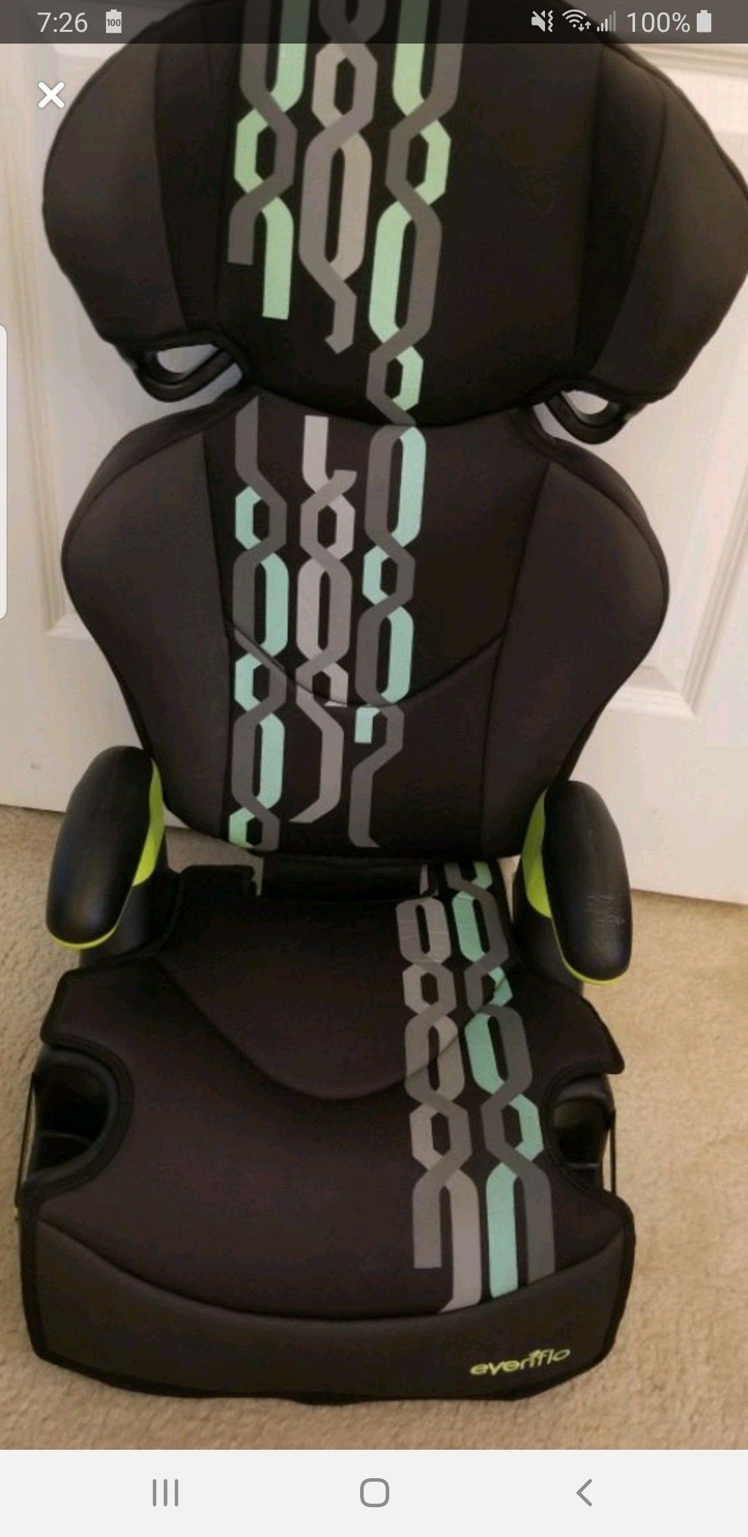 Booster seat Evenflo