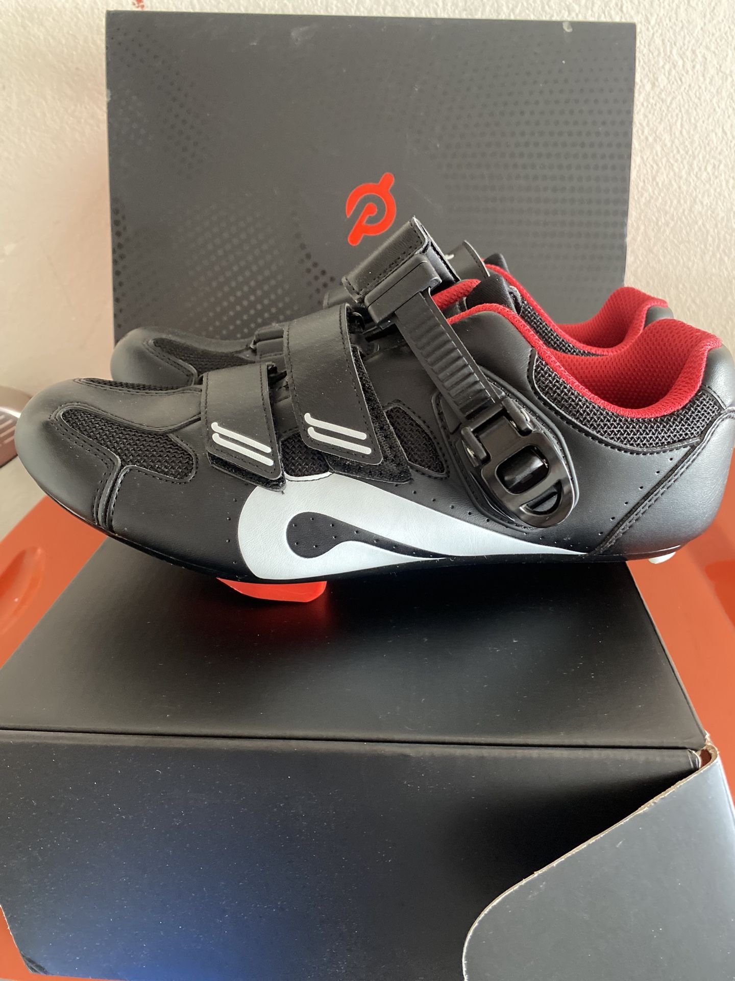 Peloton Bike Shoes Size 42 Men’s 9 Women’s 11
