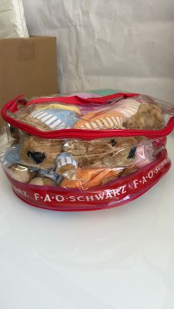 FAO Schwartz Days of the week teddy bears (7)