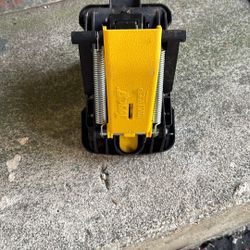 Mole Trap/ Spring Loaded/ Tom Cat