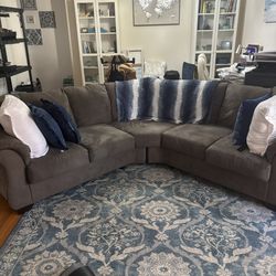 Couch / SOFA