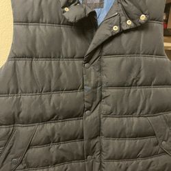 Men’s Gap Puffy vest 