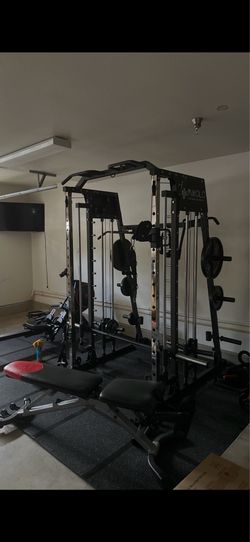Smith Machine / Weights / Flooring