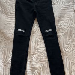 BRYANT SKINNY JEAN | BLACK REST IN PEACE