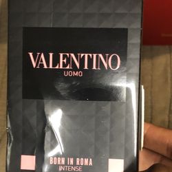 Valentino Umo Intense