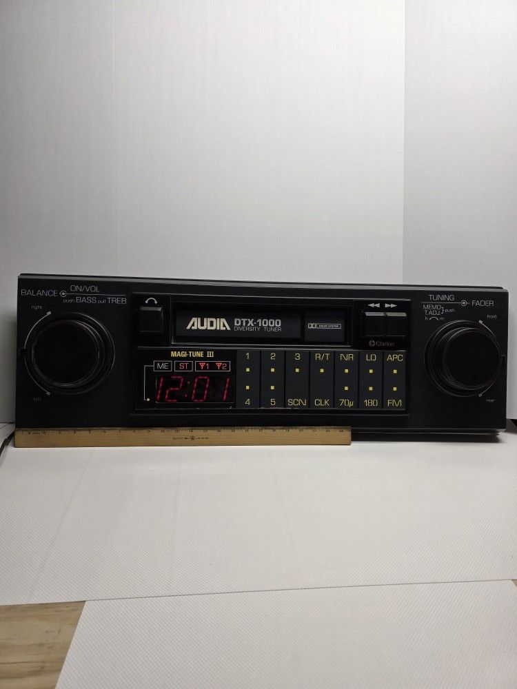 Clarion Audia DTX-1000 Wall Display Clock Magi-Tune III Dealer Showroom Vintage