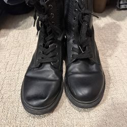 Size 9 Black Boots Combat