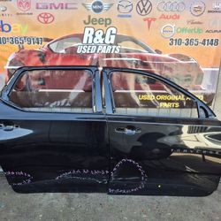2018 2019 2020 2021 2022 2023 2024 Chevy Chevrolet Traverse Front Door Shell And Rear Door Shell Right Passenger Side RH Original Used OEM