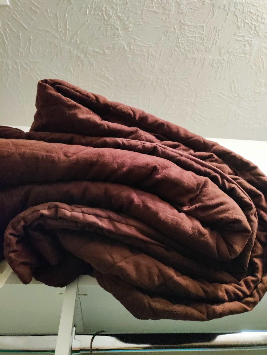 Twin Comforter Set