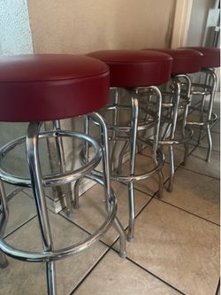 291/2 inch Bar Stools