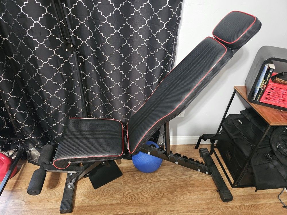 Weight Bench 