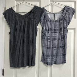 Lot of 2 - Banana Republic Gray Short Sleeve Tops - Size Medium - GUC 