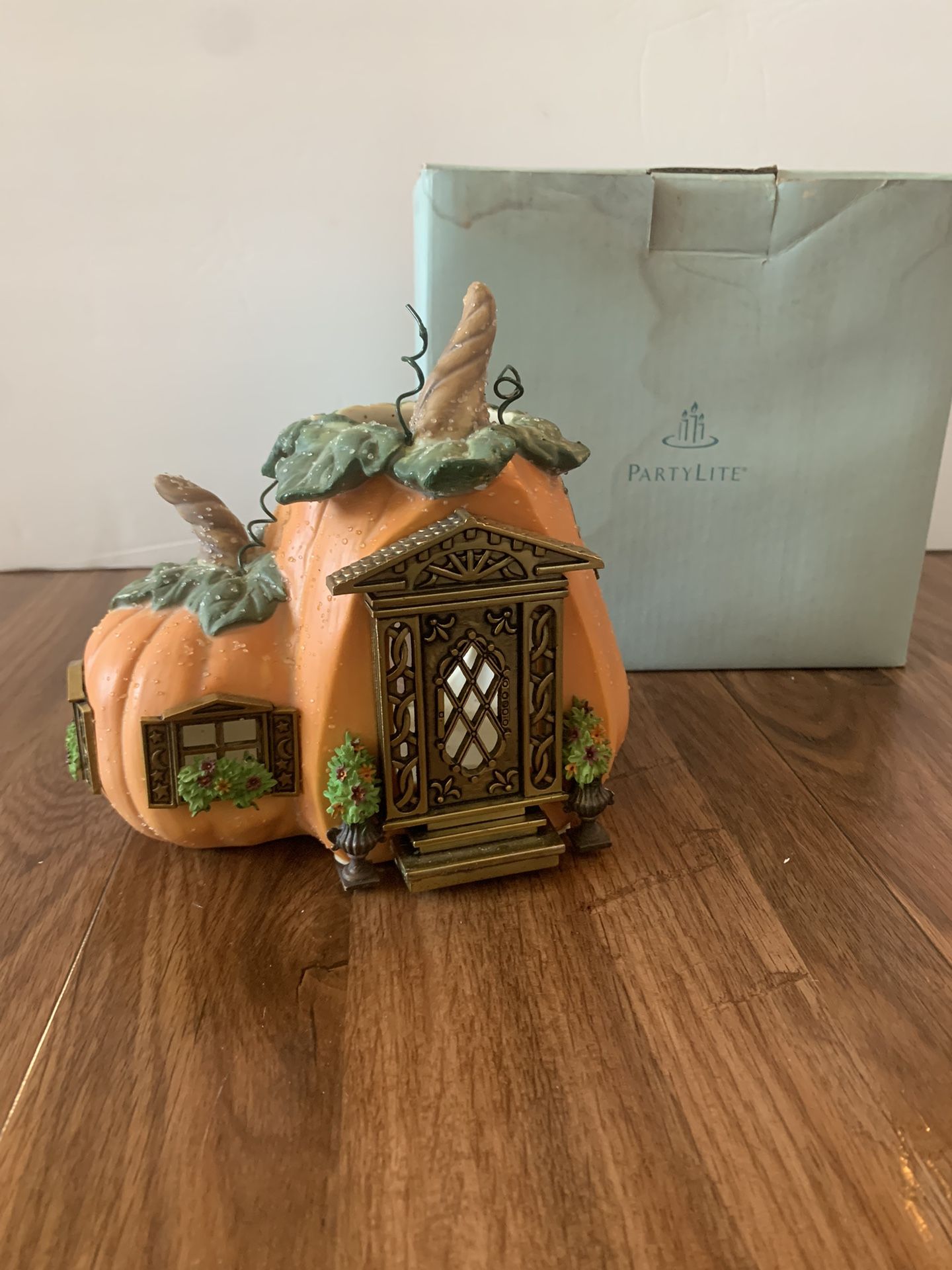 Partylite Pumpkin Cottage Halloween Fall Candle Holder