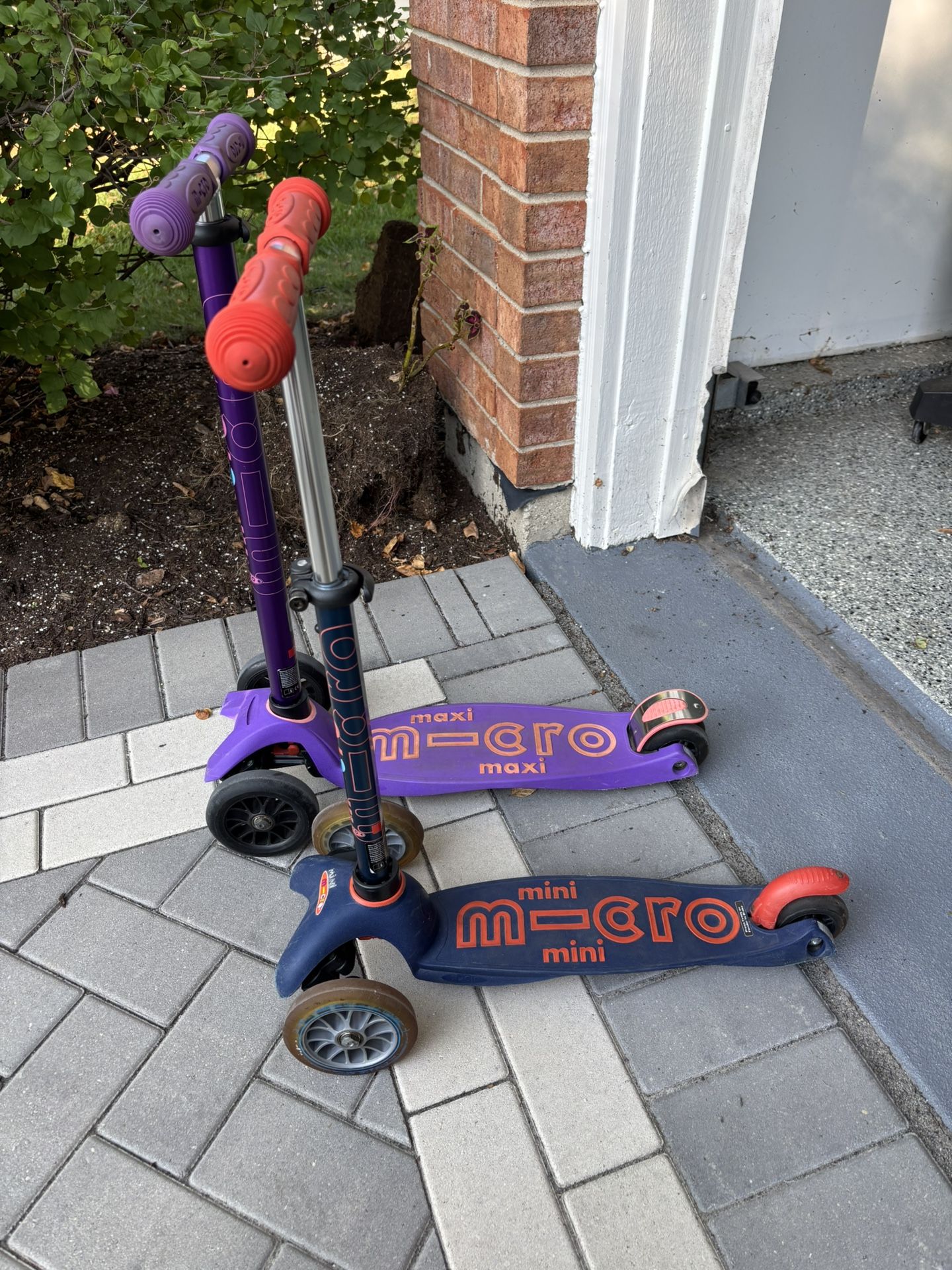 Micro Maxi Deluxe Kids Scooter 2 Available