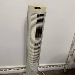 Seville Classics Tower Fan