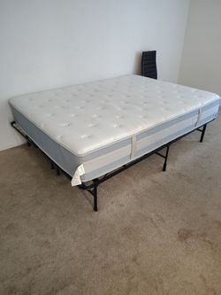 Queen bed good c.