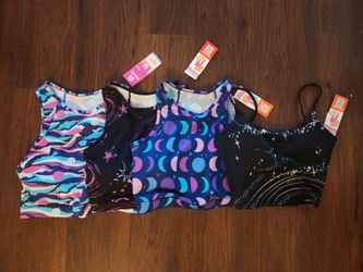 Brand New Popfit Crop Tops- Medium set of 4