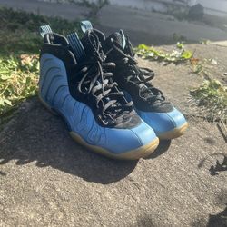 Neon Royal Foamposites