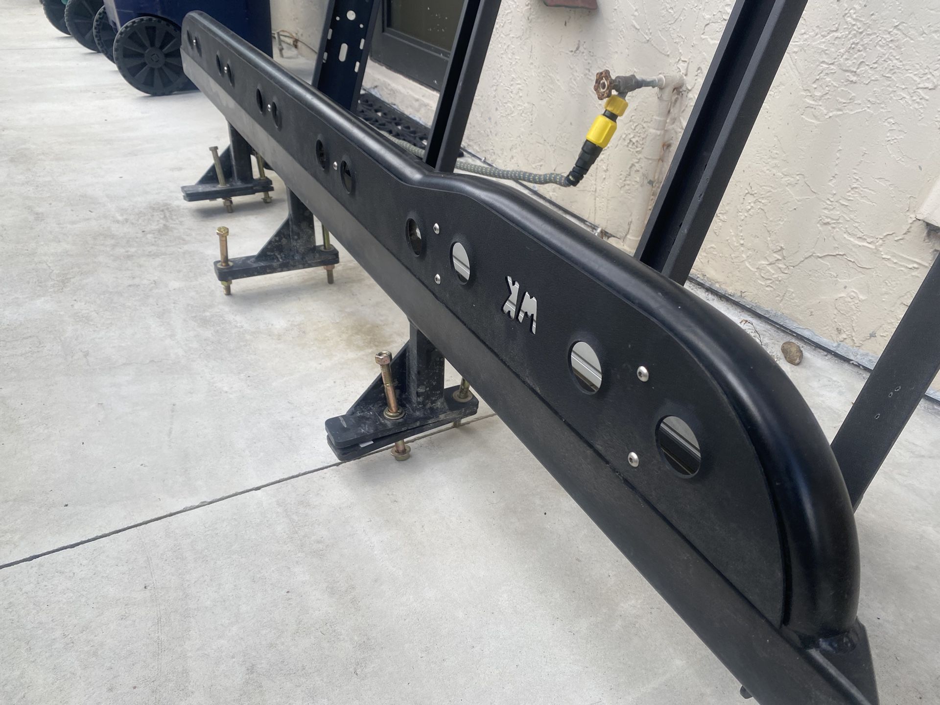 White Knuckle Offroad Rock Sliders/Steps Ford Ranger