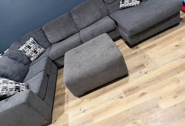 Sectional couch
