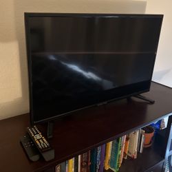 Sceptre 32-inch LED HDTV