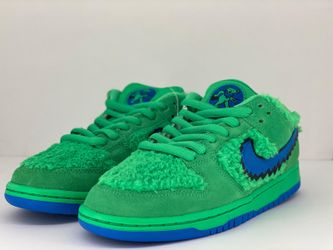 Nike SB Dunk Low x Grateful Dead Green Bear