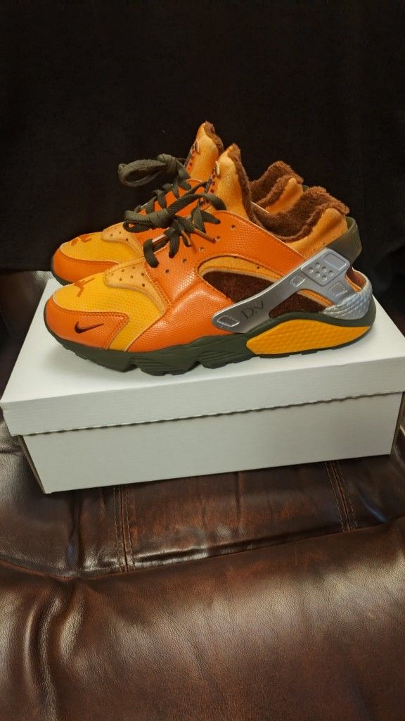 Nike Air Huarache Doernbeacher Lightly Worn No Original Box