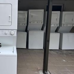 stackables washer & dryer ‼️‼️ 3 months warranty  delivery instalation available.