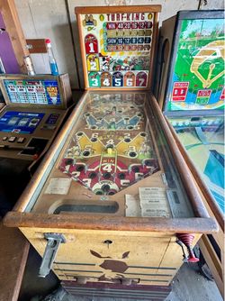 Rare 1937 Chicago Coin Turf King Horse Racing Machine -1,100 made