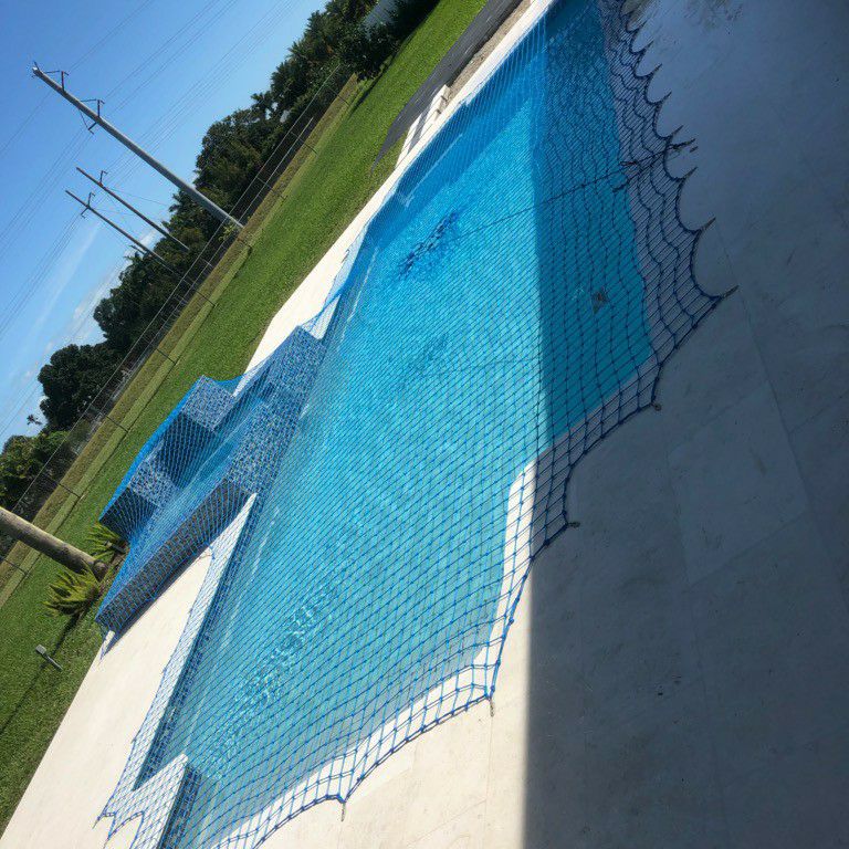 Safety Pool Net . New