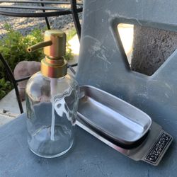 Antique Bathroom Set 