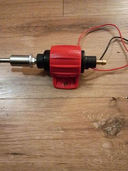Edelbrock universal fuel pump