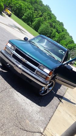 Chevrolet SUBURBAN