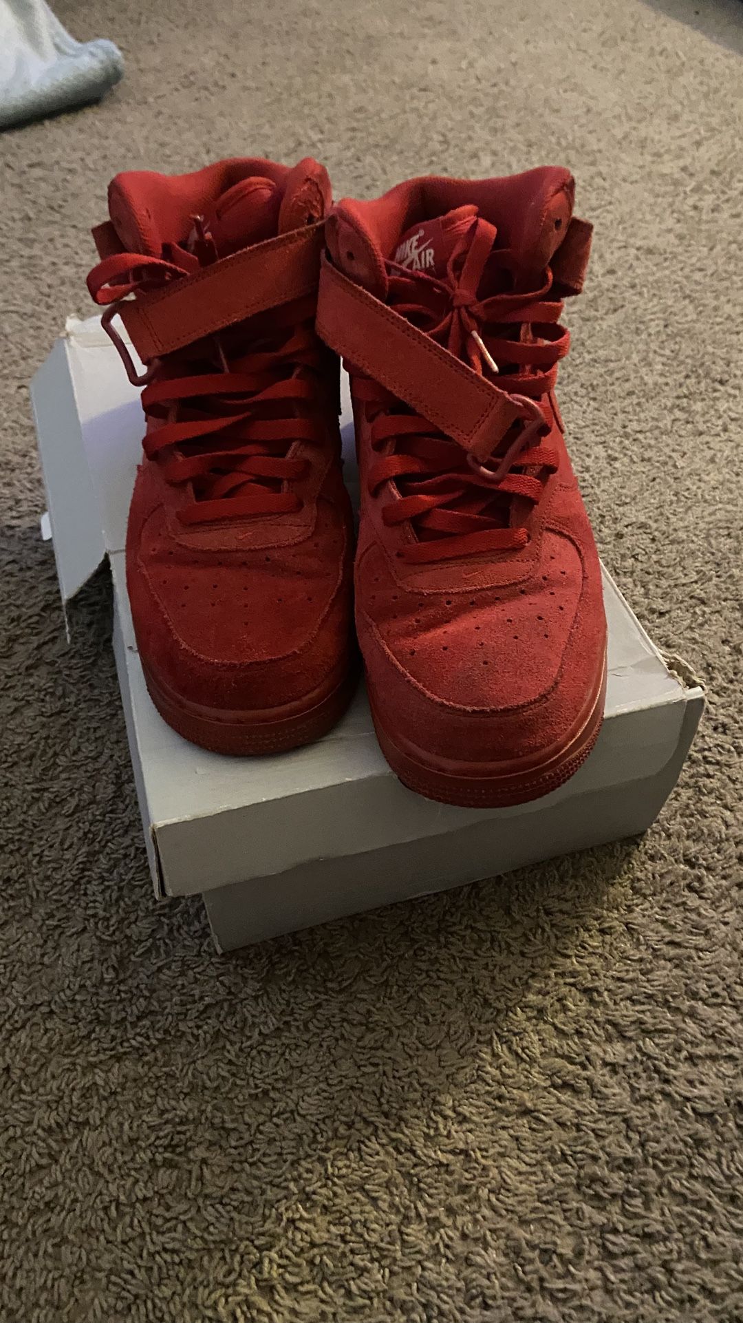 air force mid 07 red october suede - Main Image
