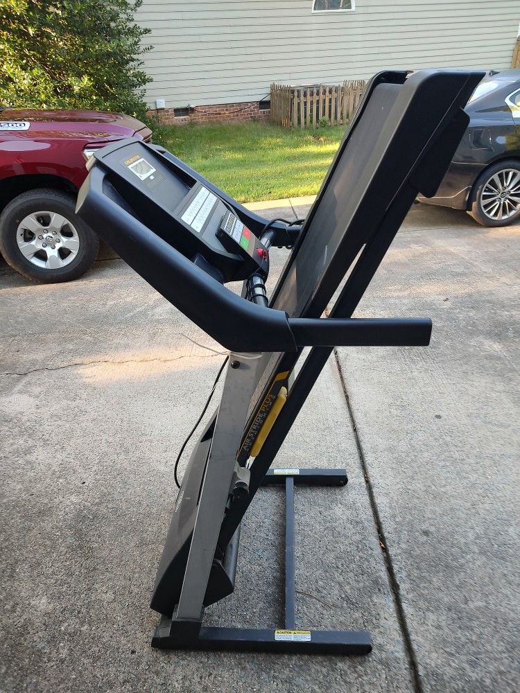 Free Treadmill