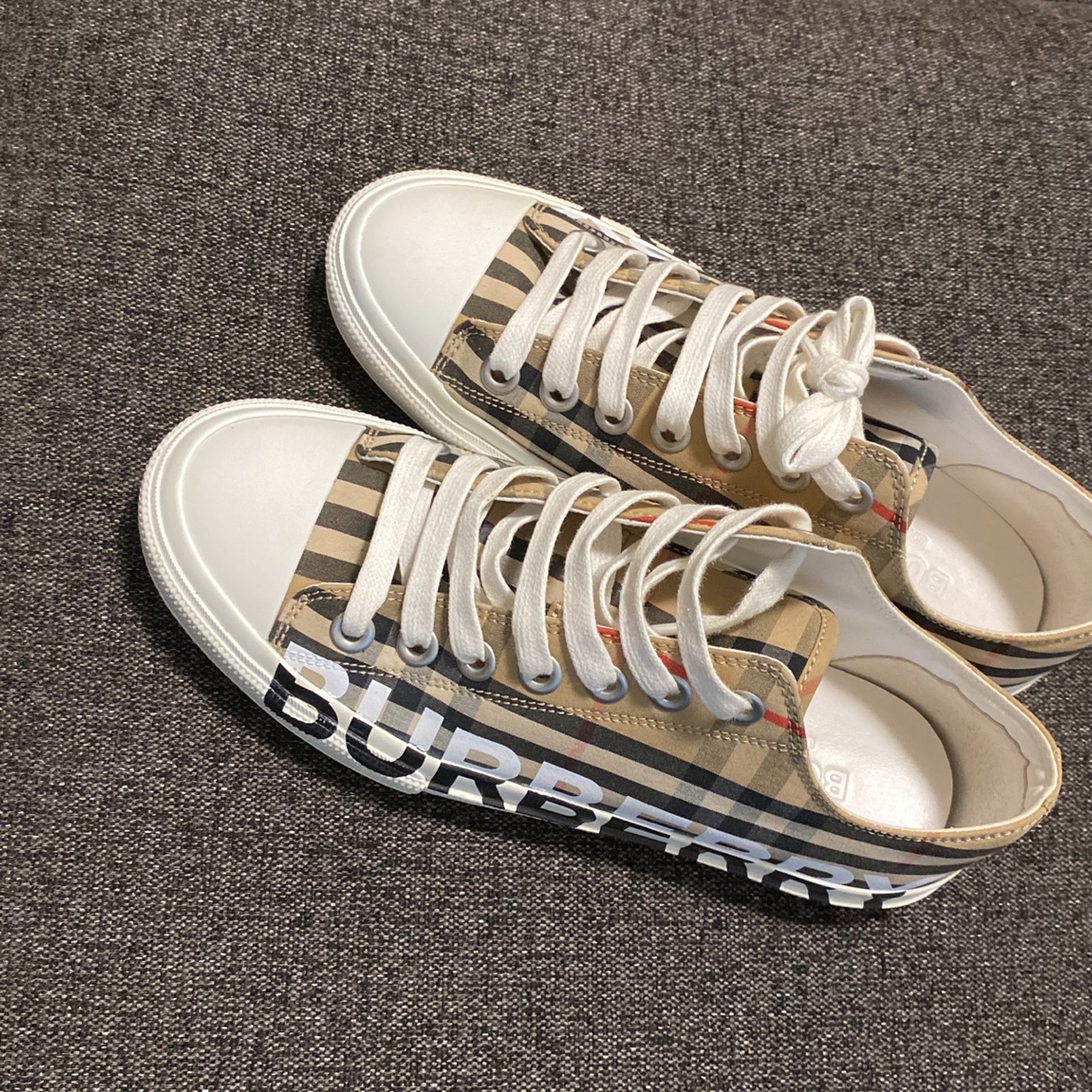 burberry sneakers