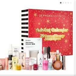 Sephora Favorites' Kit Advent Calendar
Sephora Favorites