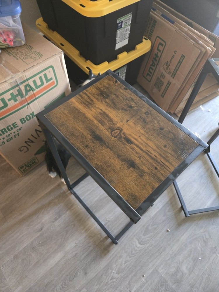 2 End Tables