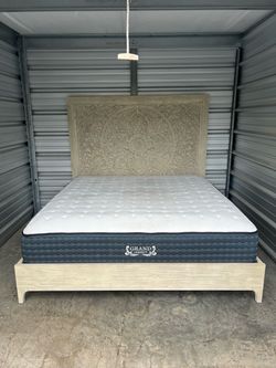 King Bed