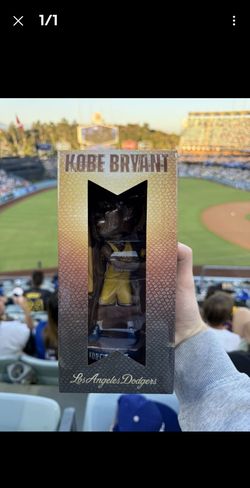 🏀 Kobe Bryant Bobblehead LA Dodgers Giveaway SGA 8/8/25 🏀