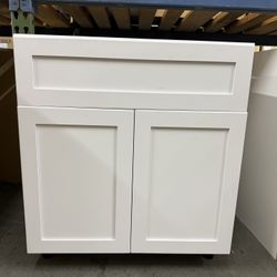 White Shaker Cabinets 