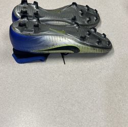 Nike mercurial vapor 11 size 8.5 sale