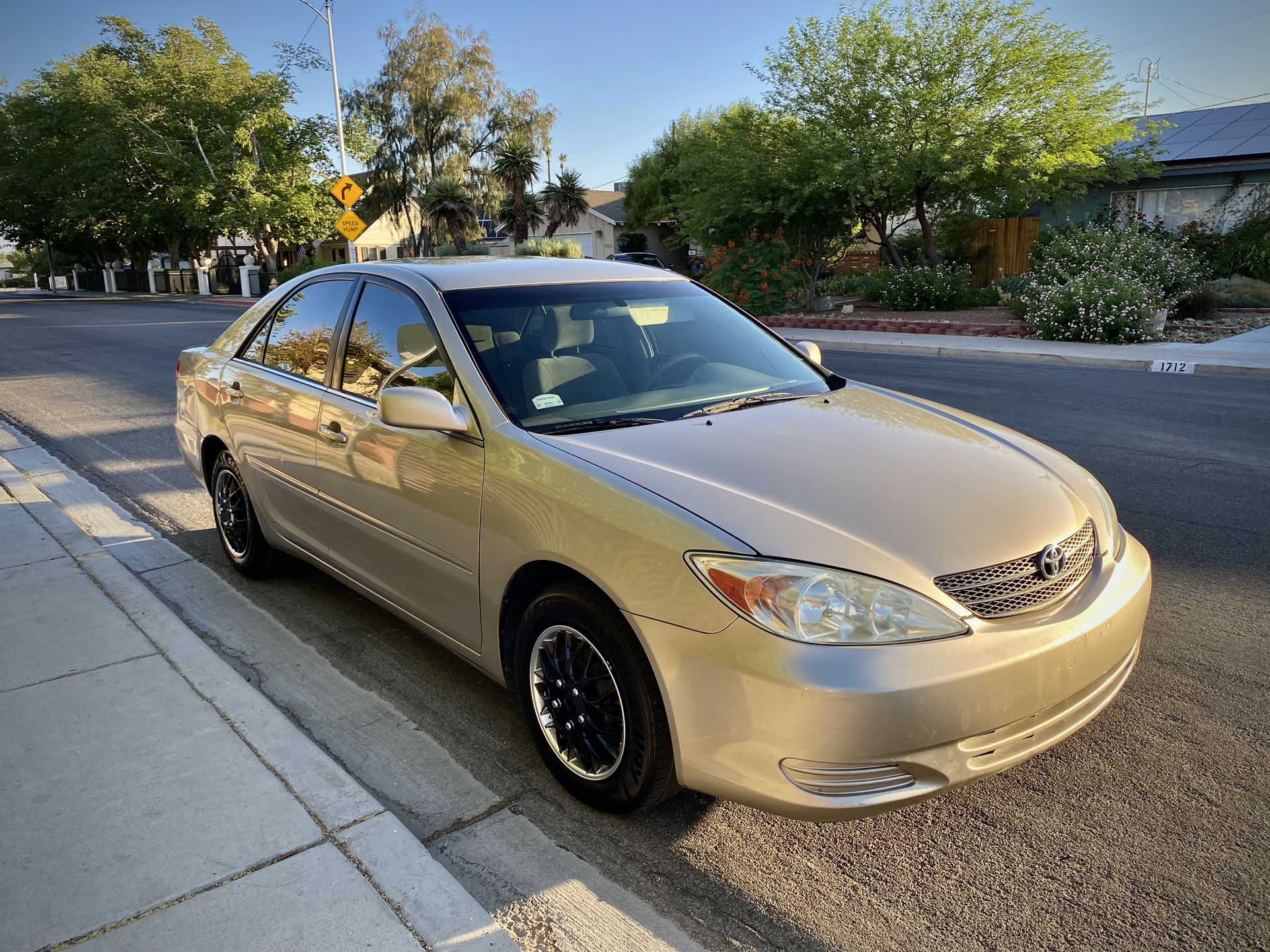2004 Toyota Camry for Sale in Las Vegas, NV - OfferUp