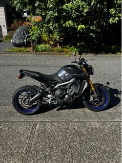 Yamaha FZ09