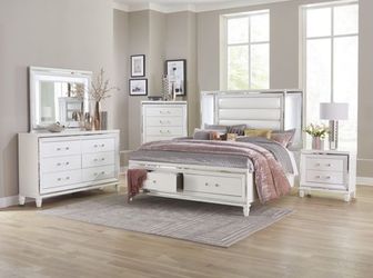 3-PCS Queen Bedroom Set in Offer (1616)