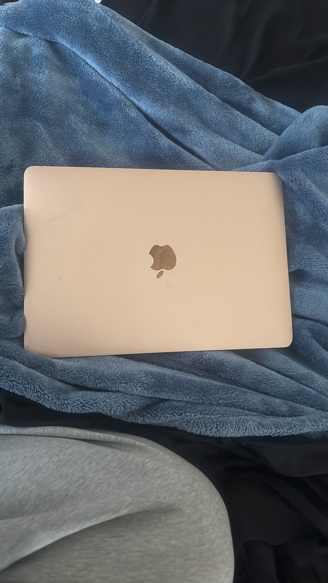 Mac Book Air For Sale