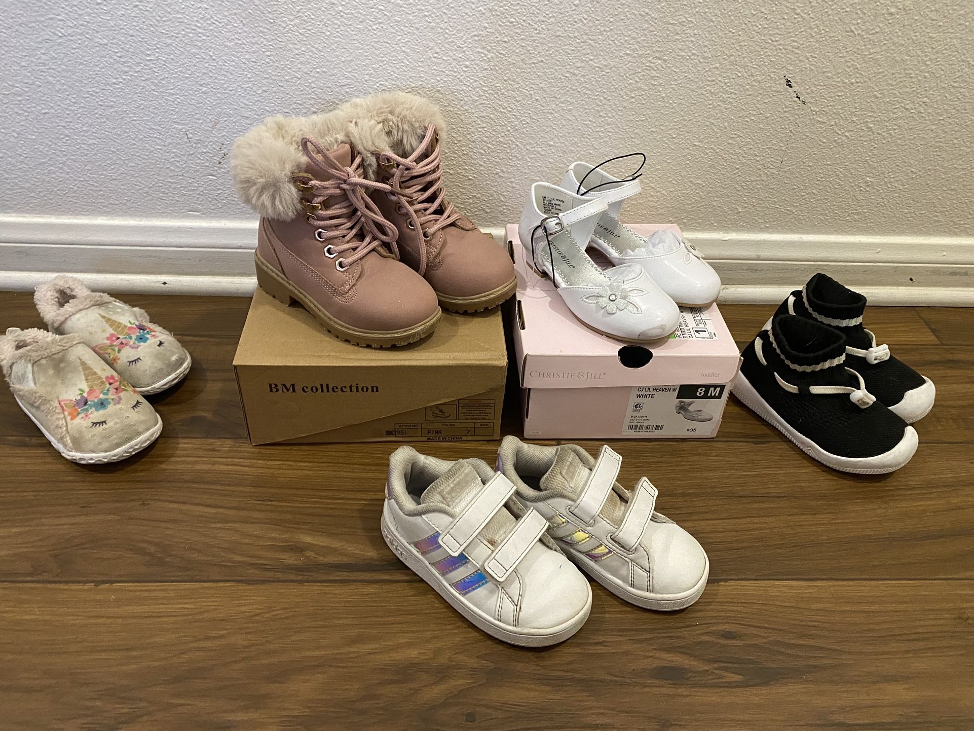 Toddler Girl Shoes & Slippers