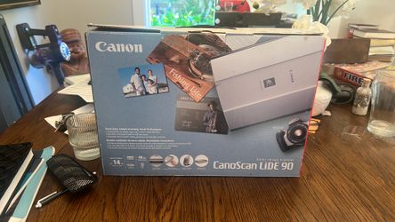 Canon flatbed  color image scanner