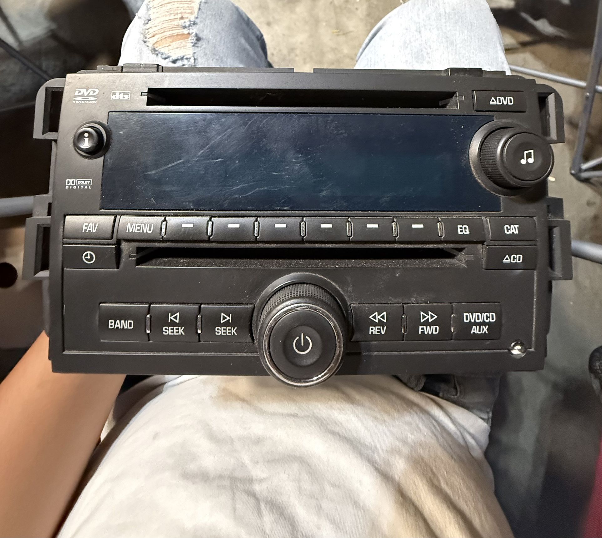 Chevy Tahoe Radio