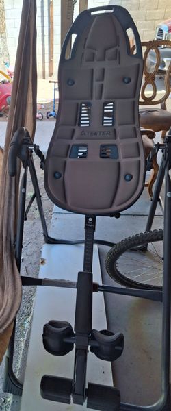 Inversion table
